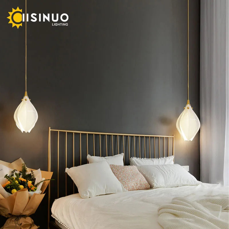 Lustre Magnolia en céramique - vue 3 sur 17