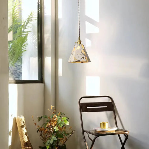 Industrial Style Concrete Pendant Light Fixture, Eco-friendly chandeliers are suitable for bedside, restaurant, café, etc - vue 6 sur 10