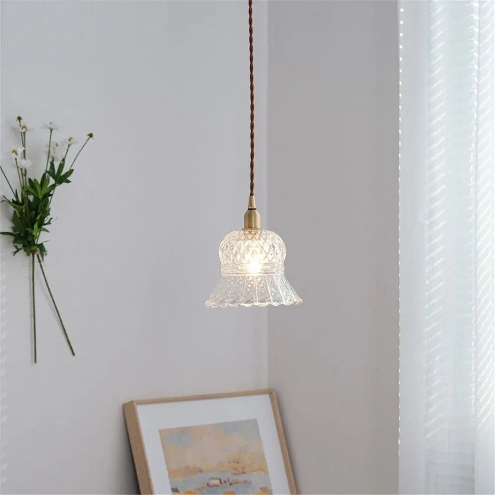 lustre antique en laiton et verre pour décoration maison - vue 4 sur 8