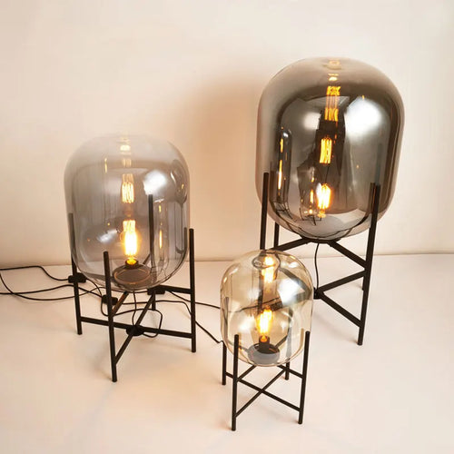 lampadaire post-moderne simple avec verre de cognac - vue 3 sur 9