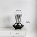 vase créatif nordique style abstrait pour arrangement floral