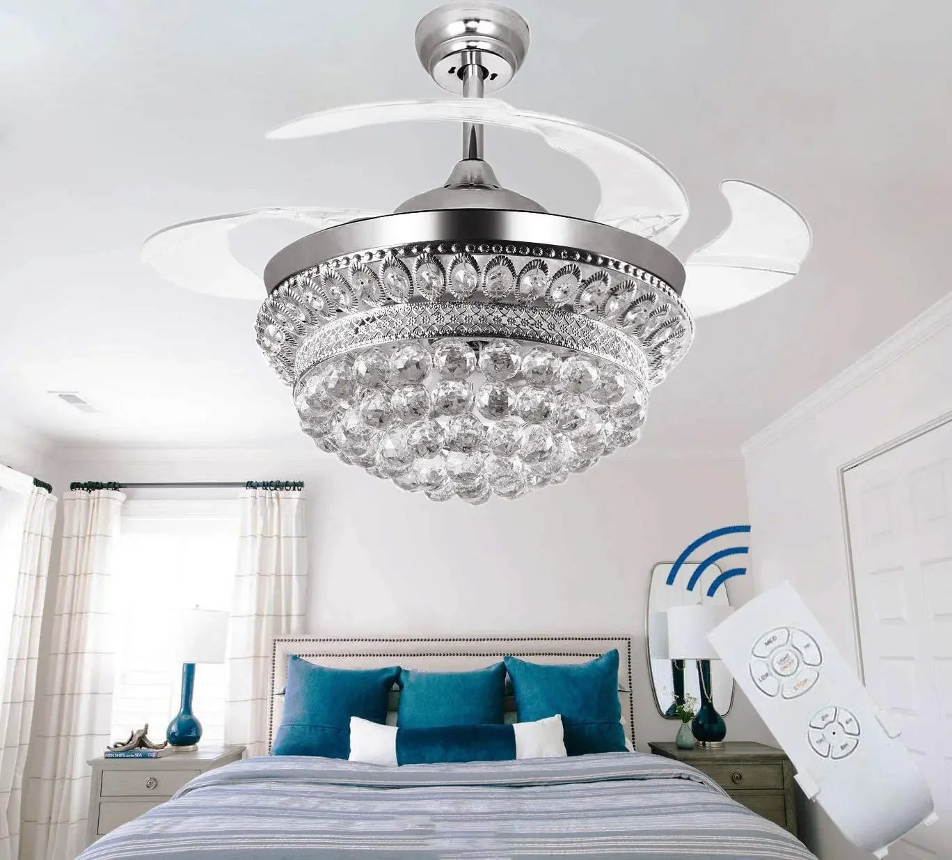 lustre ventilateur chromé en cristal avec lumière led changeante - vue 1 sur 8