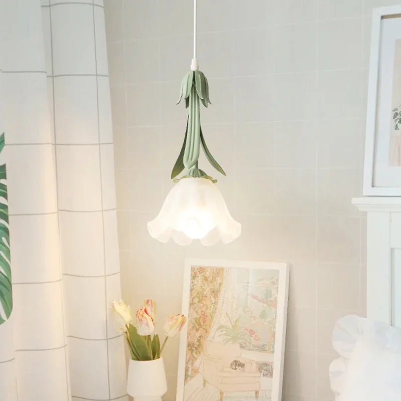 lustre en verre style français avec fleurs décoratives pour intérieur - vue 3 sur 10