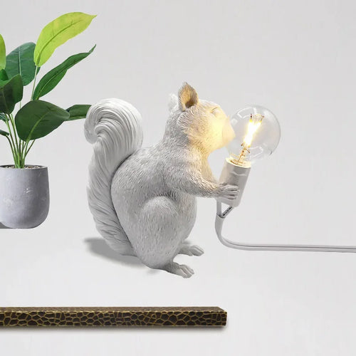 lampes de table écureuils en résine pour décoration et cadeau - vue 3 sur 8