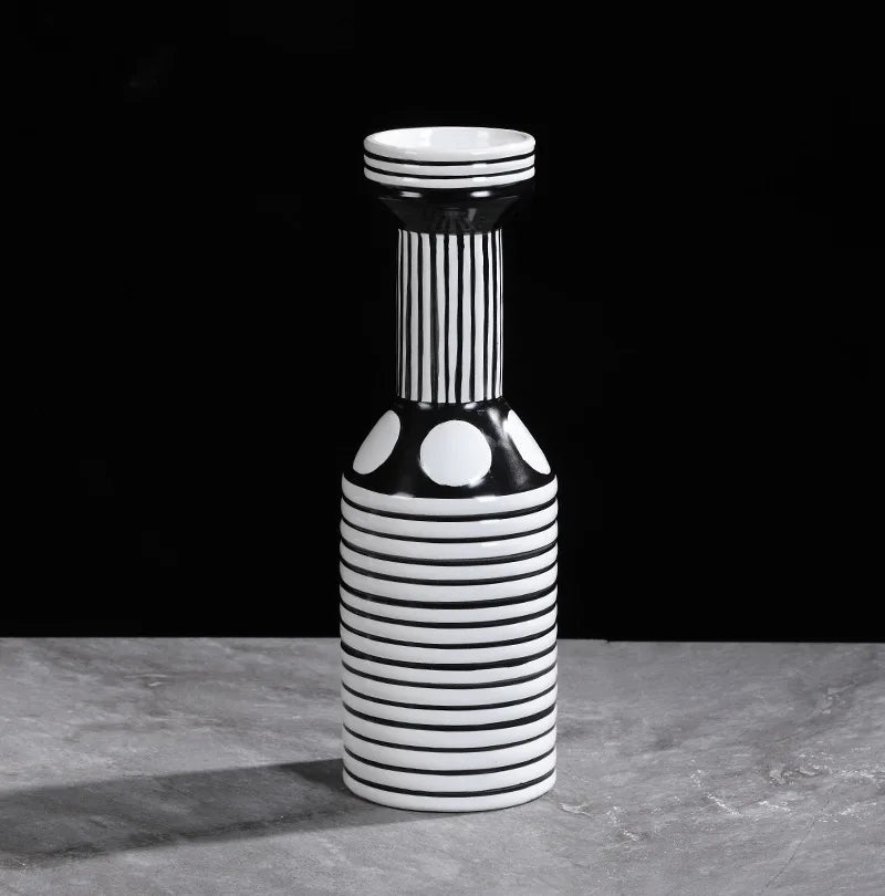 vase créatif nordique style abstrait pour arrangement floral - vue 11 sur 12