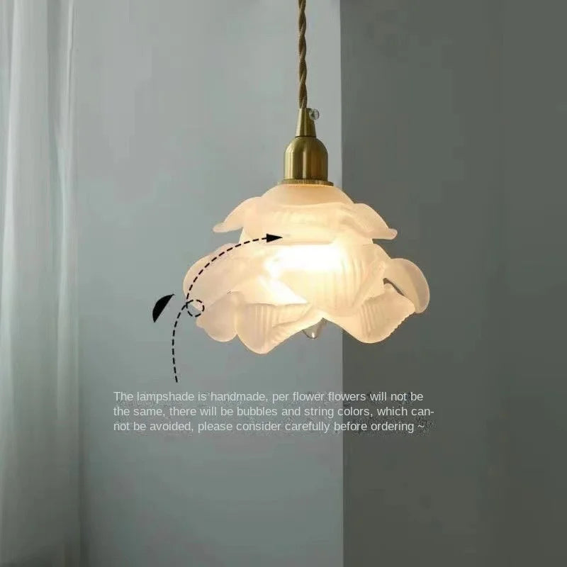 suspension rétro à pétales en laiton et verre pour décoration intérieure - vue 5 sur 10