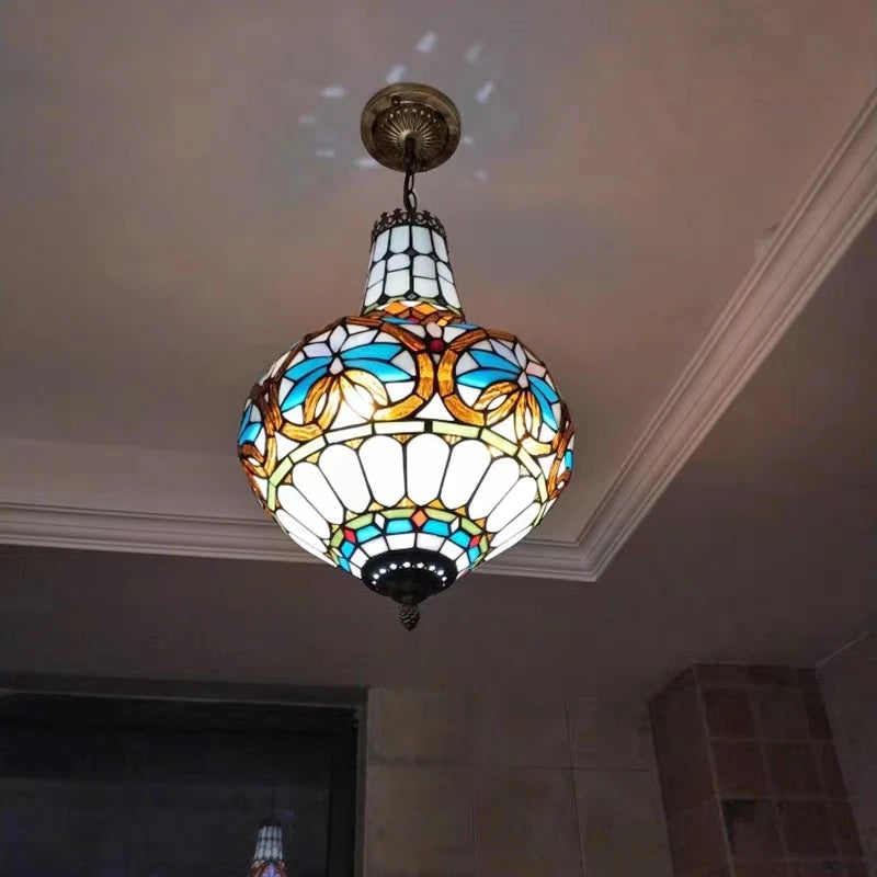 lustre vintage méditerranéen en vitrail pour intérieur élégant - vue 3 sur 14