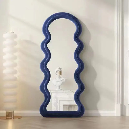 miroir ondulé design moderne pour un espace chic et funky - vue 10 sur 11