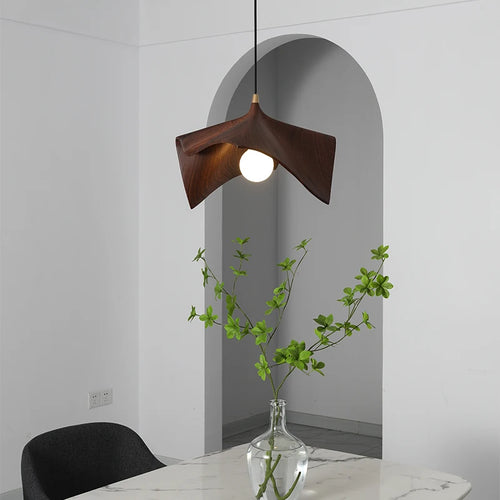 lustre moderne en résine led design créatif - vue 4 sur 9