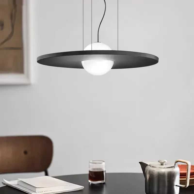 suspension design italien pour ambiance moderne et élégante - vue 1 sur 9