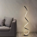Lampadaire à bande LED moderne