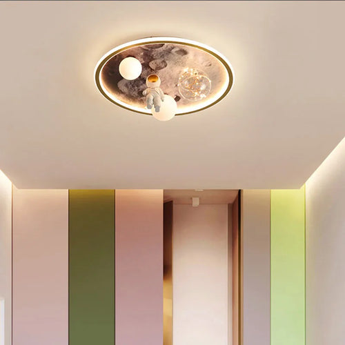 Plafonnier LED moderne pour une décoration intérieure élégante - vue 5 sur 16