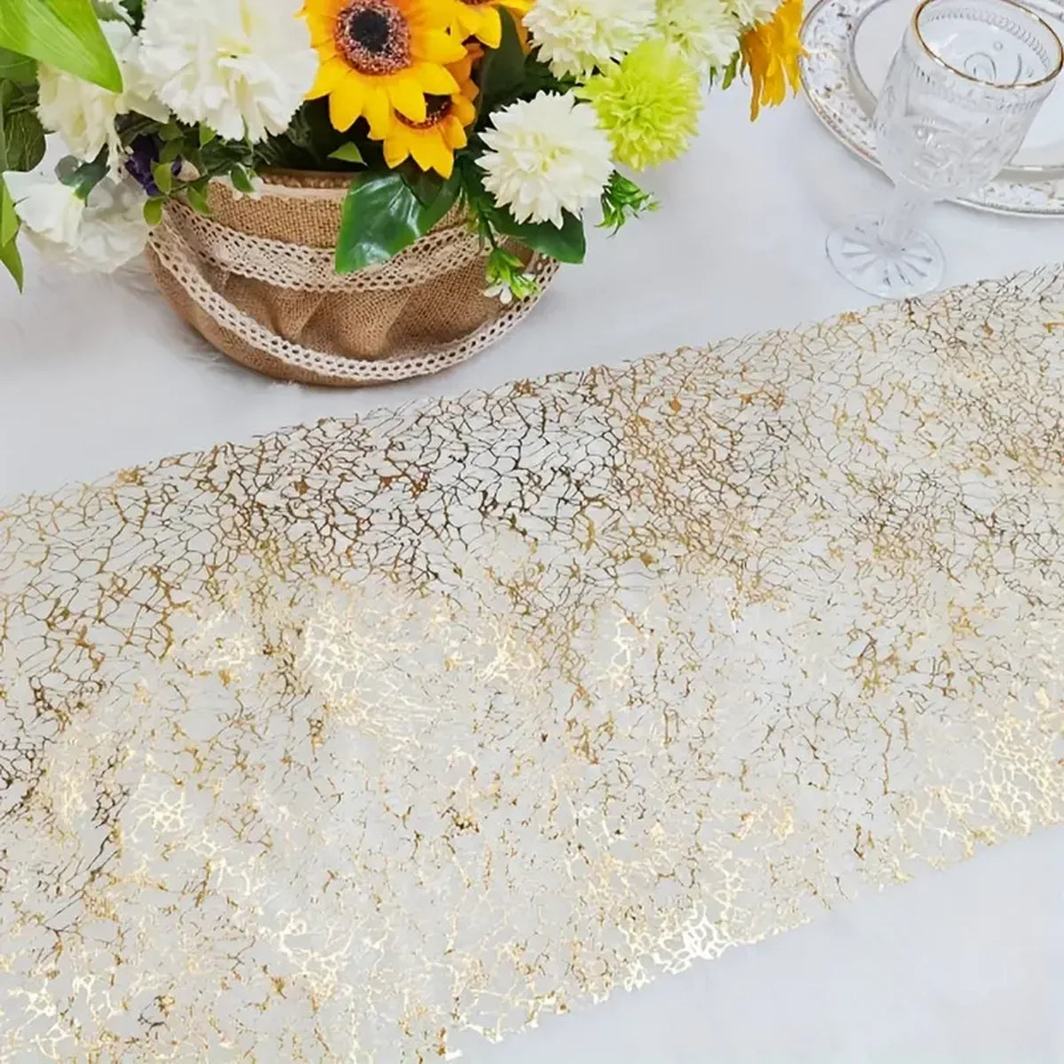 Chemin de table rose gold paillettes brillantes fête - vue 6 sur 7