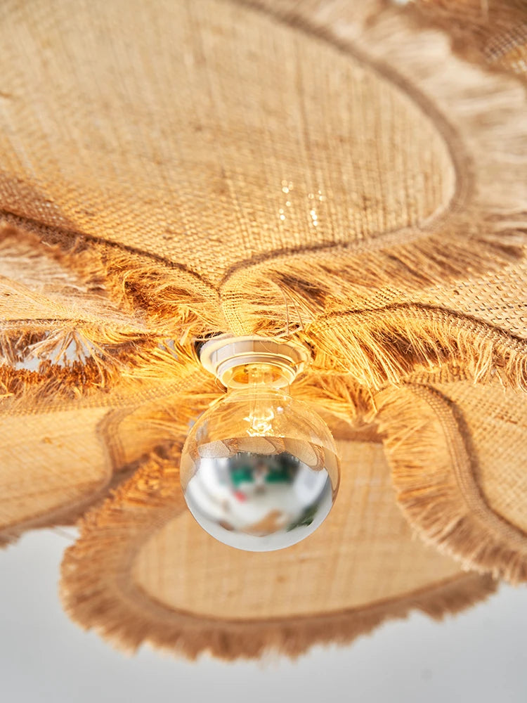 suspension pétale design artistique en fleurs tissées - vue 4 sur 8