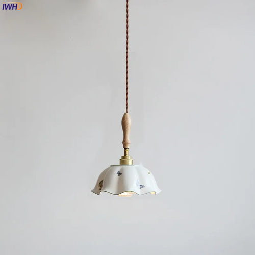Suspension design led papillon céramique et bois - vue 2 sur 30