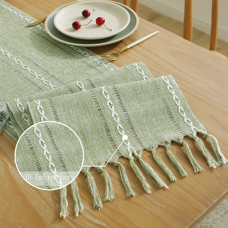 Chemin de table bohème tressé à franges rustique - vue 7 sur 7
