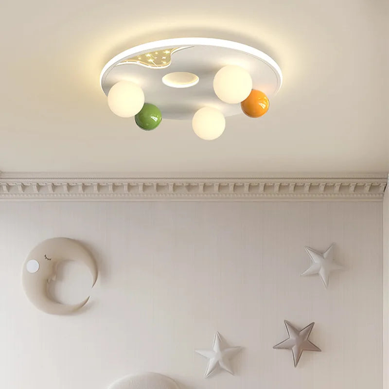 plafonnier boule à bulles moderne pour chambre d'enfant - vue 1 sur 8