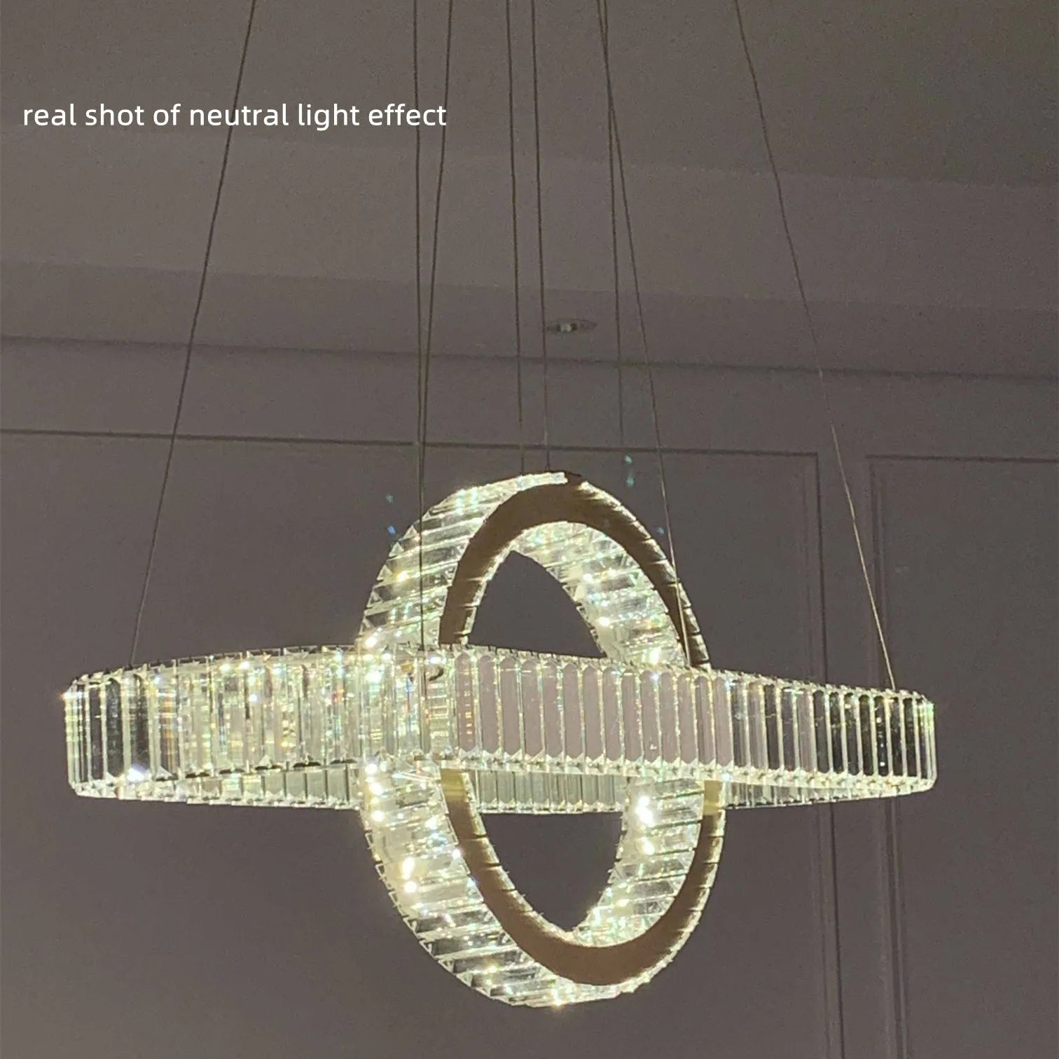 Lustre LED led moderne en acier doré avec cristaux et câble réglable - vue 5 sur 12