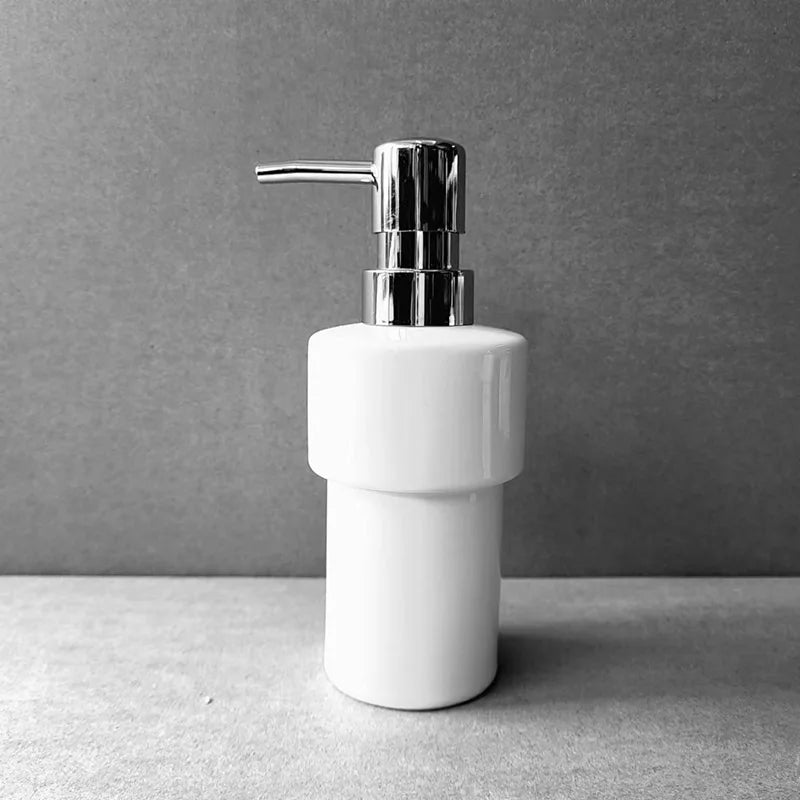 bouteille vide pour shampoing crème et lotion accessoires de bain - vue 4 sur 8