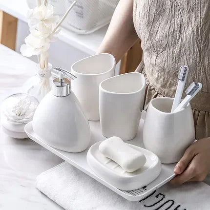 accessoires en céramique pour salle de bain complets et élégants - vue 5 sur 10