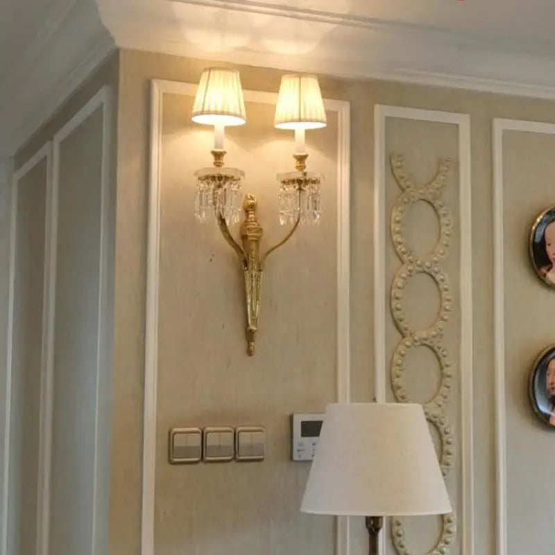 applique murale en cuivre et cristal avec bougie led pour intérieur élégant - vue 5 sur 8