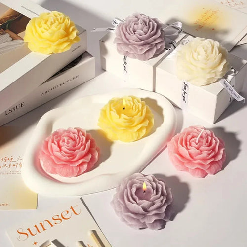 bougie parfumée fleur de pivoine en cire de soja décorative - vue 3 sur 10