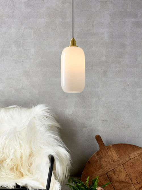 lustre en verre blanc pour une ambiance artistique élégante - vue 4 sur 7