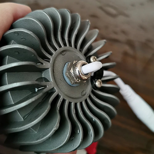 spot led étanche dimmable pour éclairage extérieur intégré - vue 4 sur 10