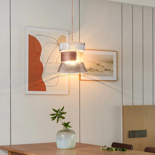 Suspension moderne en verre transparent avec détails en bois et cuivre - vue 3 sur 14