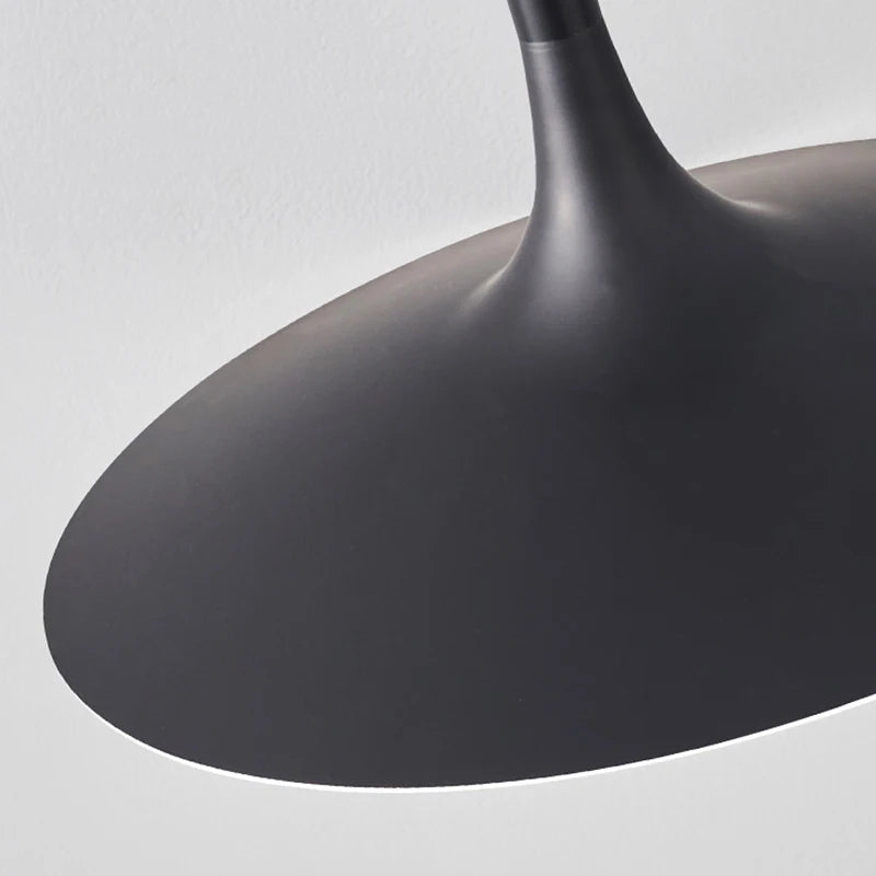 Suspension design LED conique arrondi Noir - vue 4 sur 6