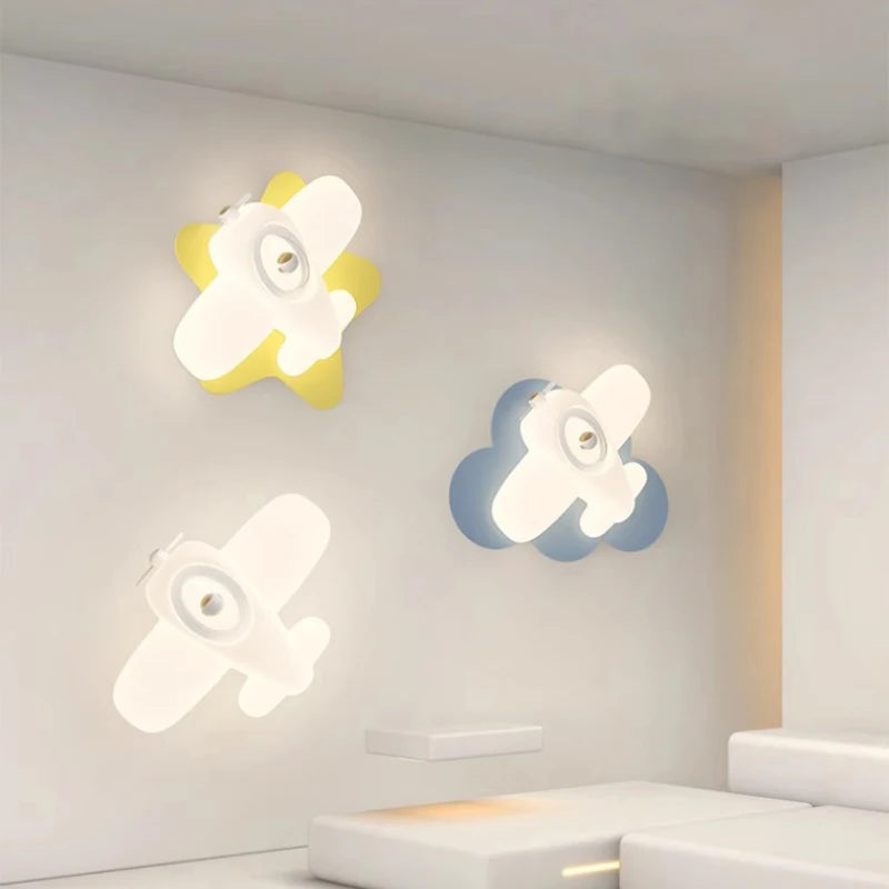 applique murale hélicoptère pour chambre d'enfant moderne et chaleureuse - vue 1 sur 16