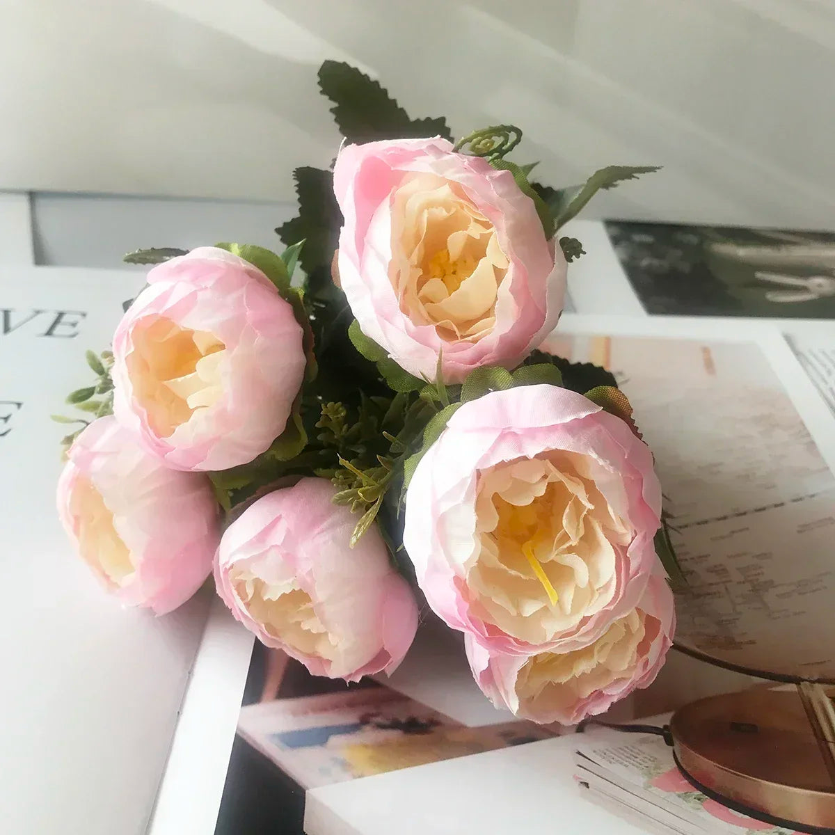 petit bouquet de fleurs artificielles pour décorations printanières et festives - vue 24 sur 34