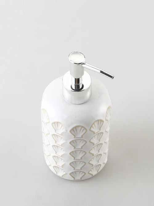 bouteille de lotion céramique en relief avec coquillages pour salle de bain - vue 4 sur 6