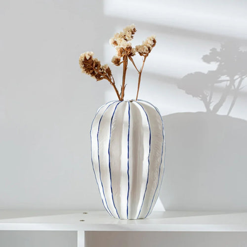 vase en céramique carambola pour décoration et fleurs séchées - vue 3 sur 7