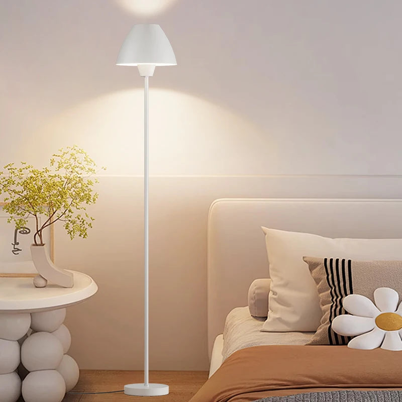 lampadaire moderne en fer forgé sur pied avancé - vue 4 sur 9