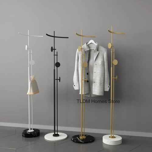 porte-vêtements design nordique pour rangement élégant et pratique - vue 2 sur 9