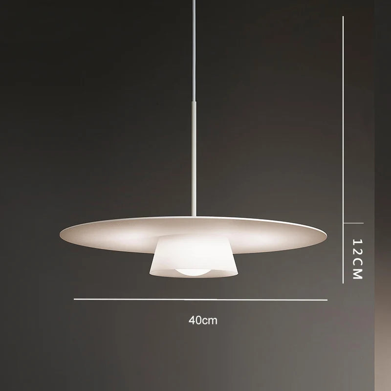 suspension circulaire minimaliste pour café et restaurant