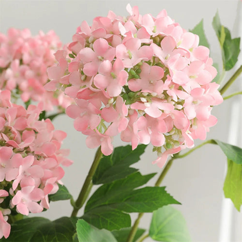 bouquet d'hortensias artificiels en soie pour décoration de mariage - vue 5 sur 13