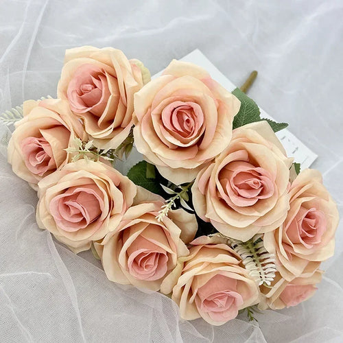 bouquet de roses artificielles en soie pour décoration de mariage - vue 11 sur 15