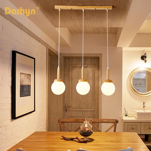 Suspension en bois et verre au design nordique - vue 4 sur 9