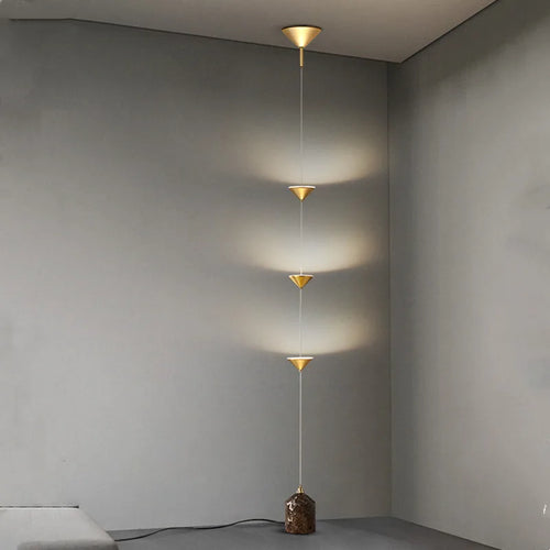 Minimalisme nordique chevet lampadaire Led moderne Simple réglable en métal lampadaire marbre canapé décor éclairage Led Luminaria - vue 3 sur 19