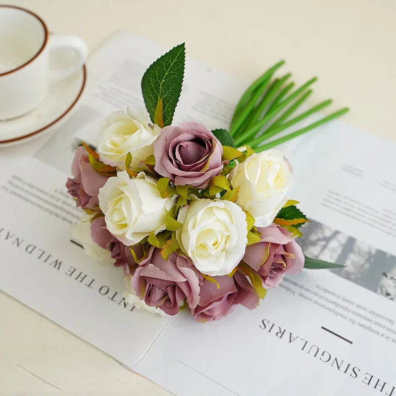 bouquet de roses artificielles en soie décoration florale pour table - vue 8 sur 15