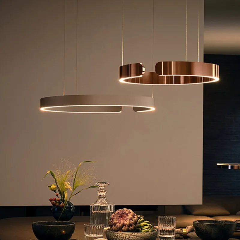 lustre moderne en acier inoxydable en forme de c pour restaurant