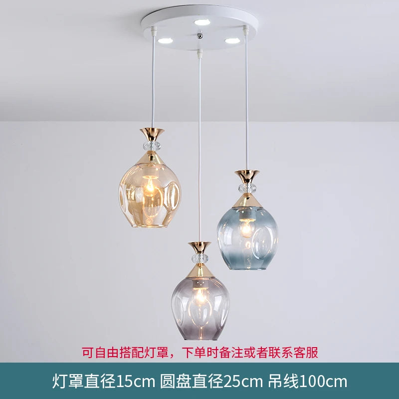 lustre suspendu en verre teinté pour décoration nordique de restaurant - vue 9 sur 12