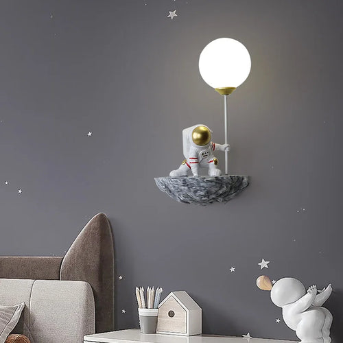 applique murale dessin animé astronaute lampe led pour enfants - vue 4 sur 13