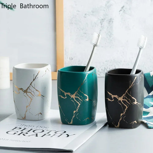 ensemble de tasse en céramique et support de brosse à dents - vue 2 sur 12