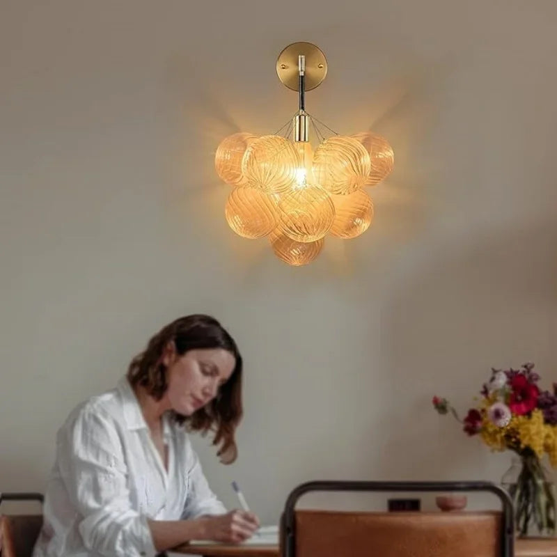 applique murale design en verre avec boules pour intérieur moderne - vue 4 sur 8