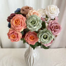 fleurs artificielles en velours roses décoratives pour intérieur