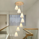 lustre long en bois massif style nordique pour villa