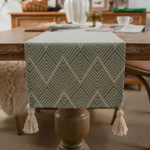 Chemin de table jacquard géométrique beige pompons bohème - vue 5 sur 6